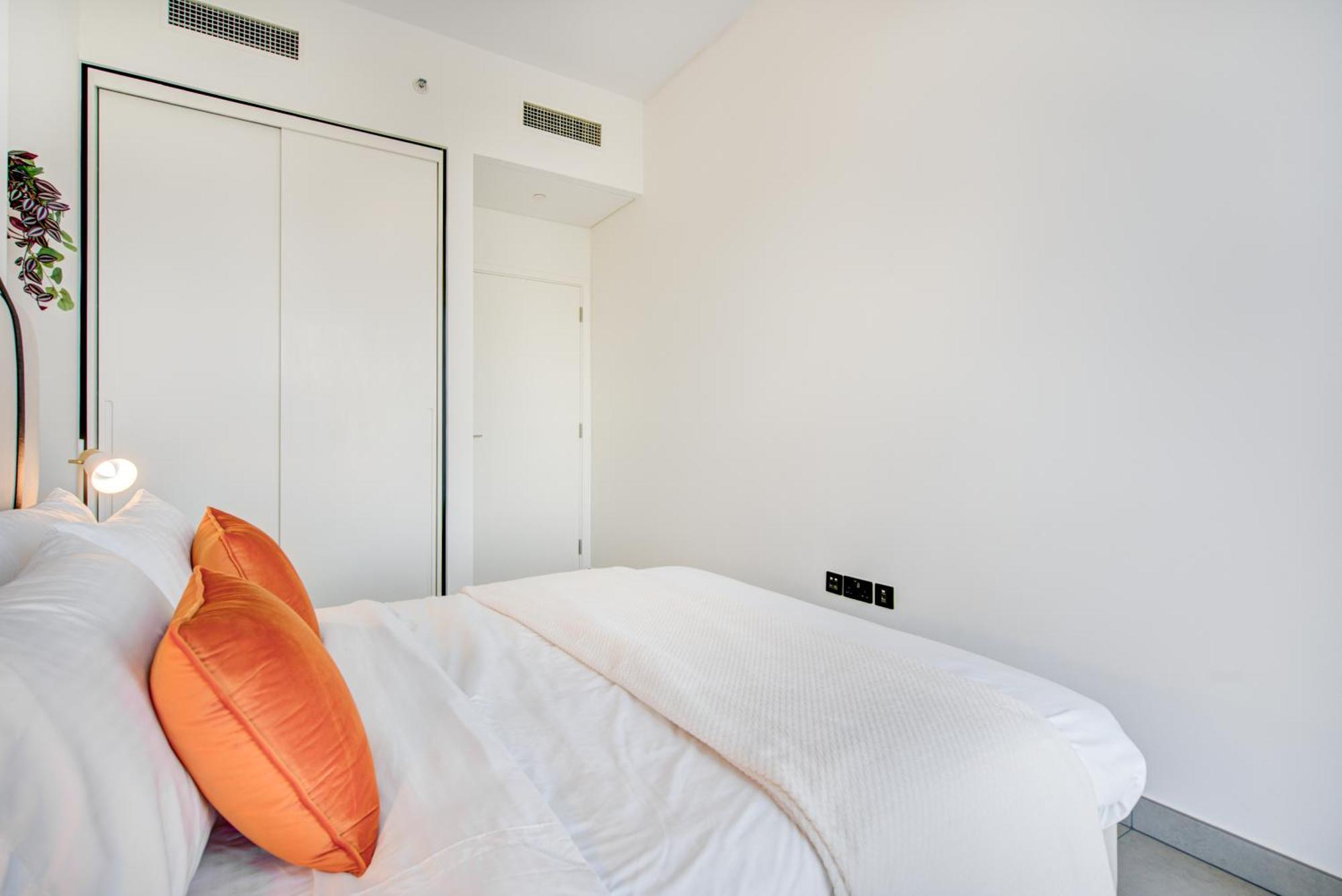 Offer Get 2 Bedroom At Price Of 1 Bedroom Near Hills Mall Apartment